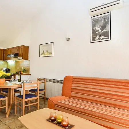 Ferara Apartamento *